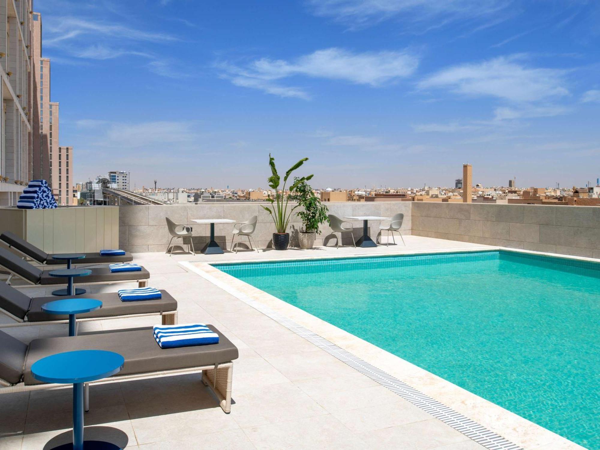 Novotel Riyadh Sahafa Bagian luar foto